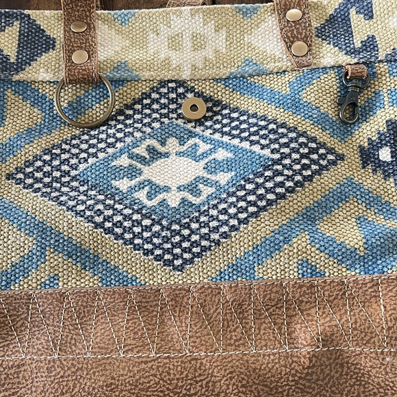 Myra purse - Picture 2 of 6